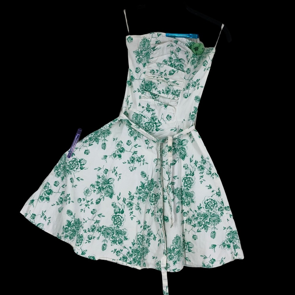 VTG Fit & Flare Spring/Summertime Dress, Strapless SZ 3; March, St Patrick’s